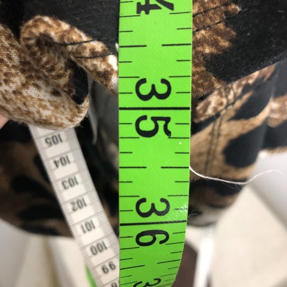 Womens Dress. Size large - Picture 7 of 8